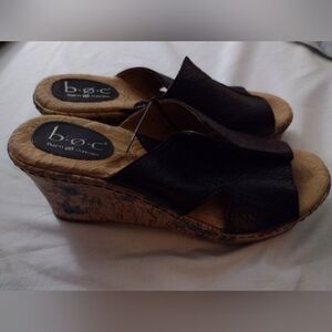 B.O.C wedge sandals with floral print on wedge